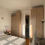 Appartement Ensoleille, Central Et Tout Equipe Avec Vue Tour Eiffel Et Pantheon